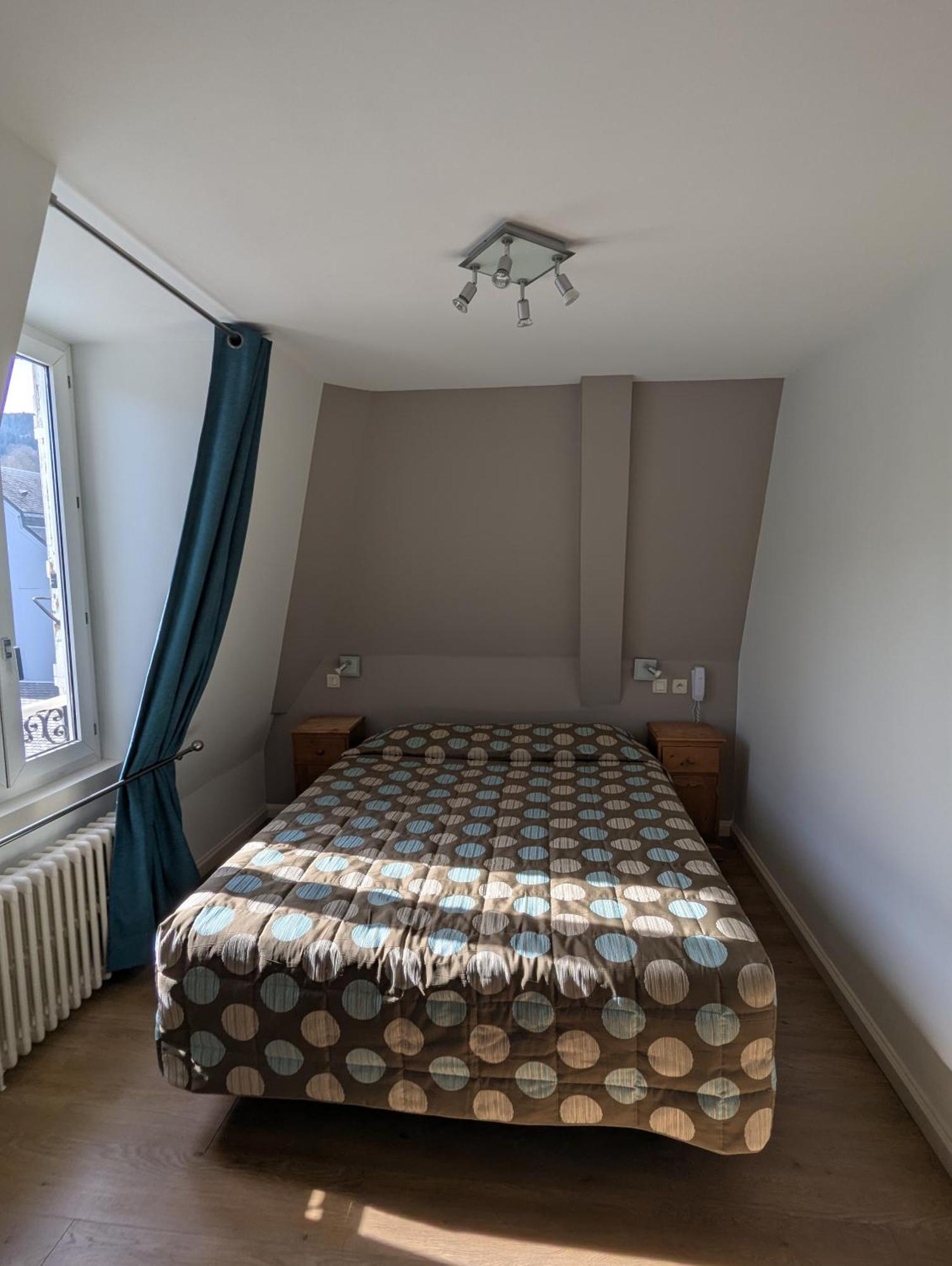 Logis Hotel Regina La Bourboule Ngoại thất bức ảnh